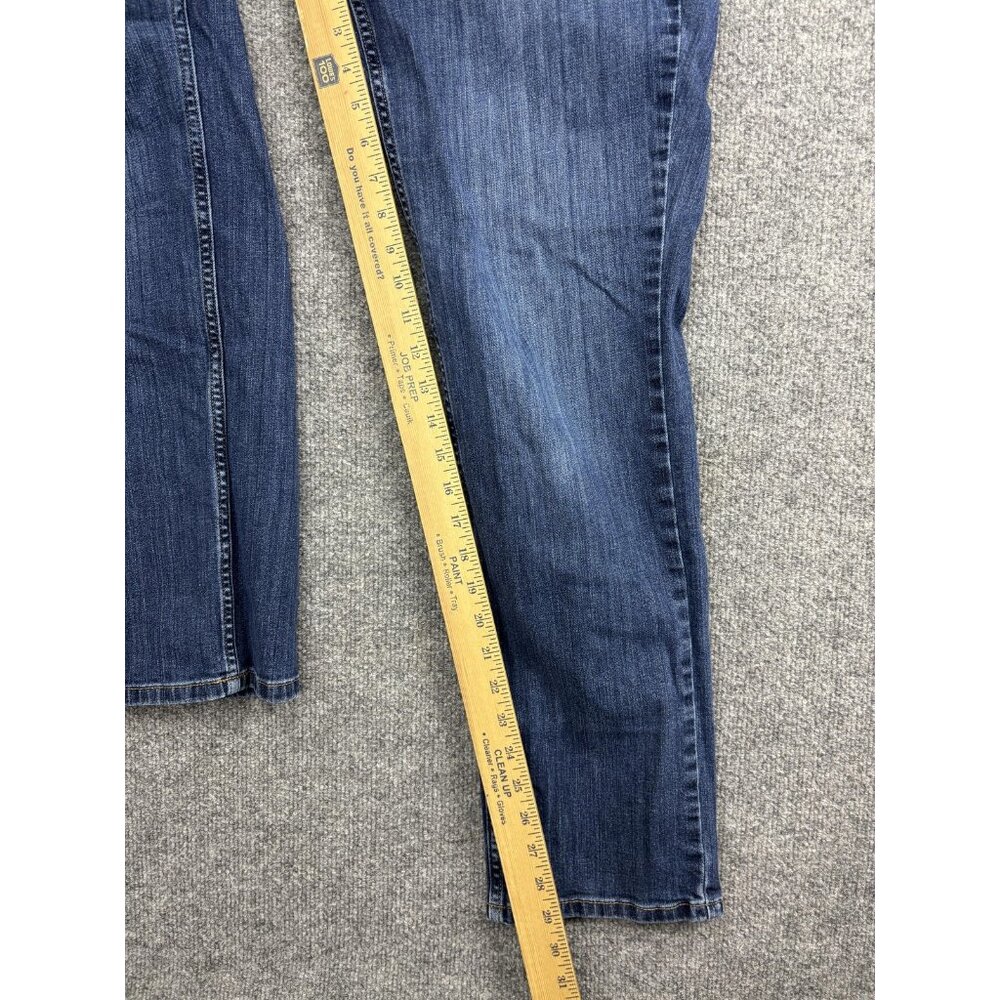 Duluth Trading Co Straight Jeans Womens 12 Blue Med Wash Mid Rise Stretch 12x31 - Picture 5 of 8